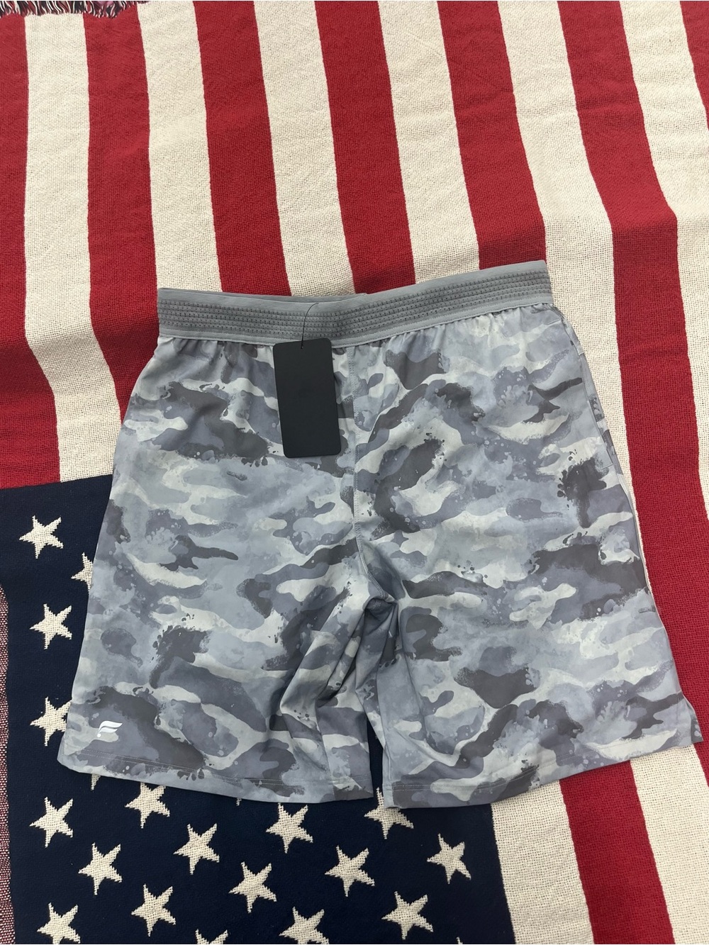 Fabletics The 9” Fundamental Men's Camouflage Athletic Shorts Size Medium NWT